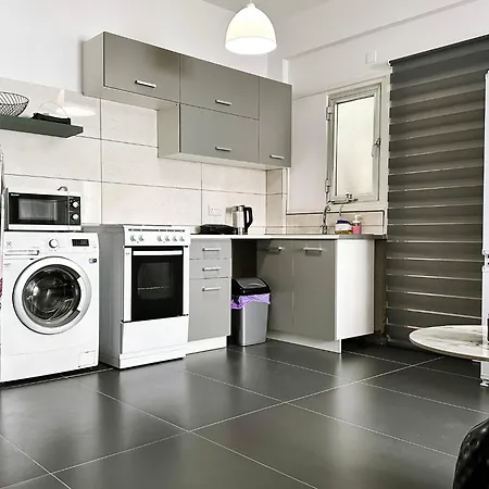 Away One Bedroom In Λευκωσία